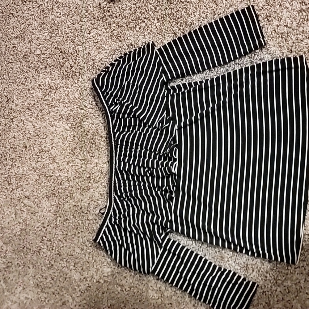Ruffled off the shoulder 3/4 sleeve shirt